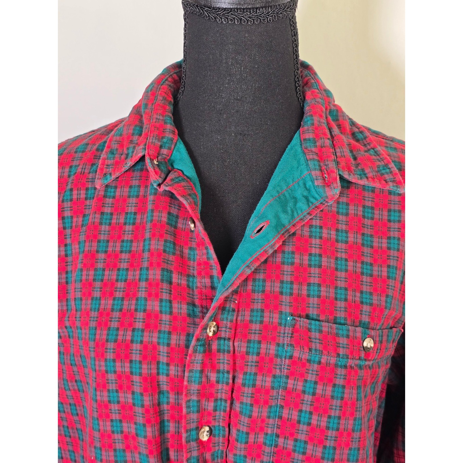L.L.Bean Women Flannel Shirt Large Red Green Plaid USA Made Vintage outdoorsy
