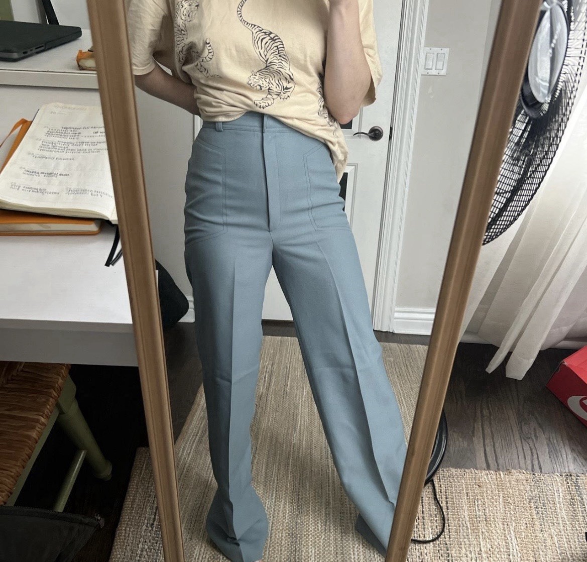 Vintage 1940s Sea Foam/Teal Pleaded Pants Inseam: 32” Waist: 24”