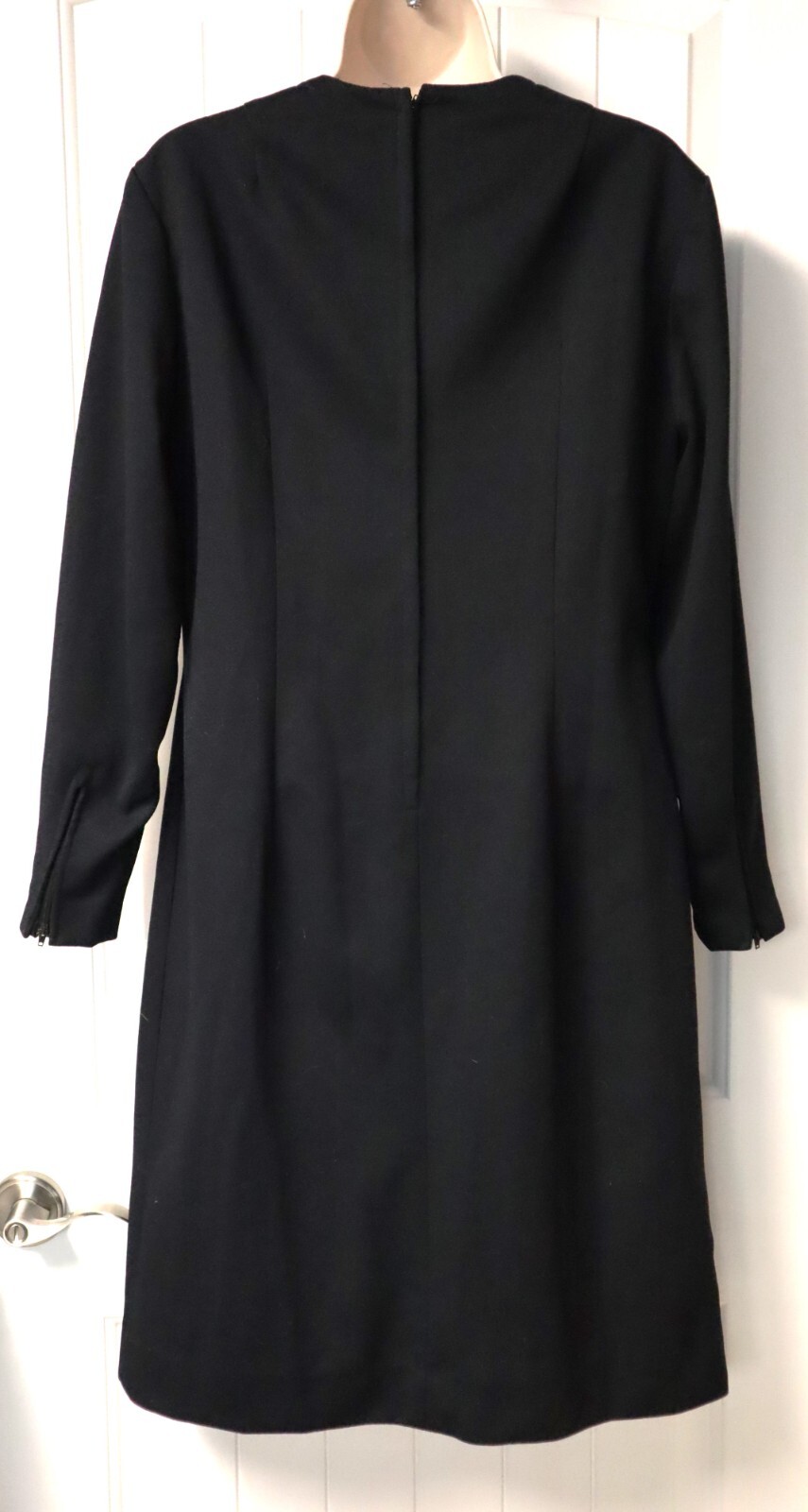 Vintage 60s long sleeve black dress (no size) check measurements