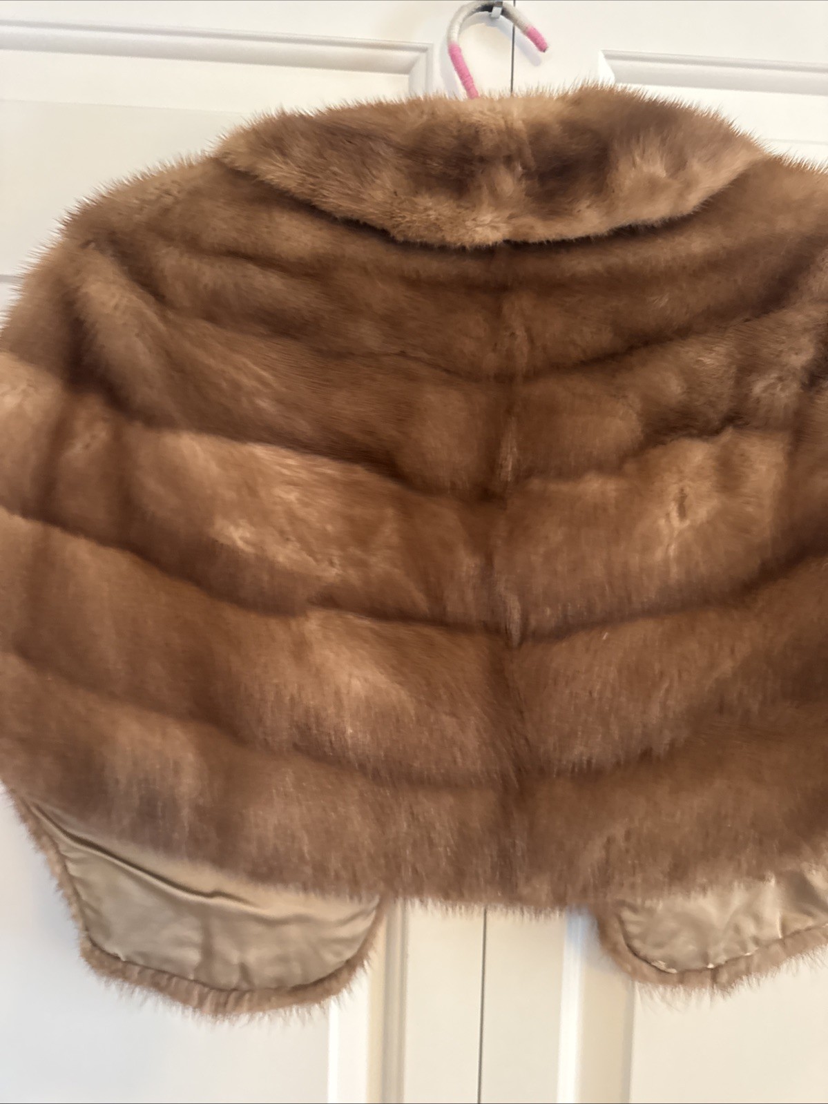Vintage Women’s Mink Stole J.L. Hudson’s Detroit Capelet – One Size Bt1