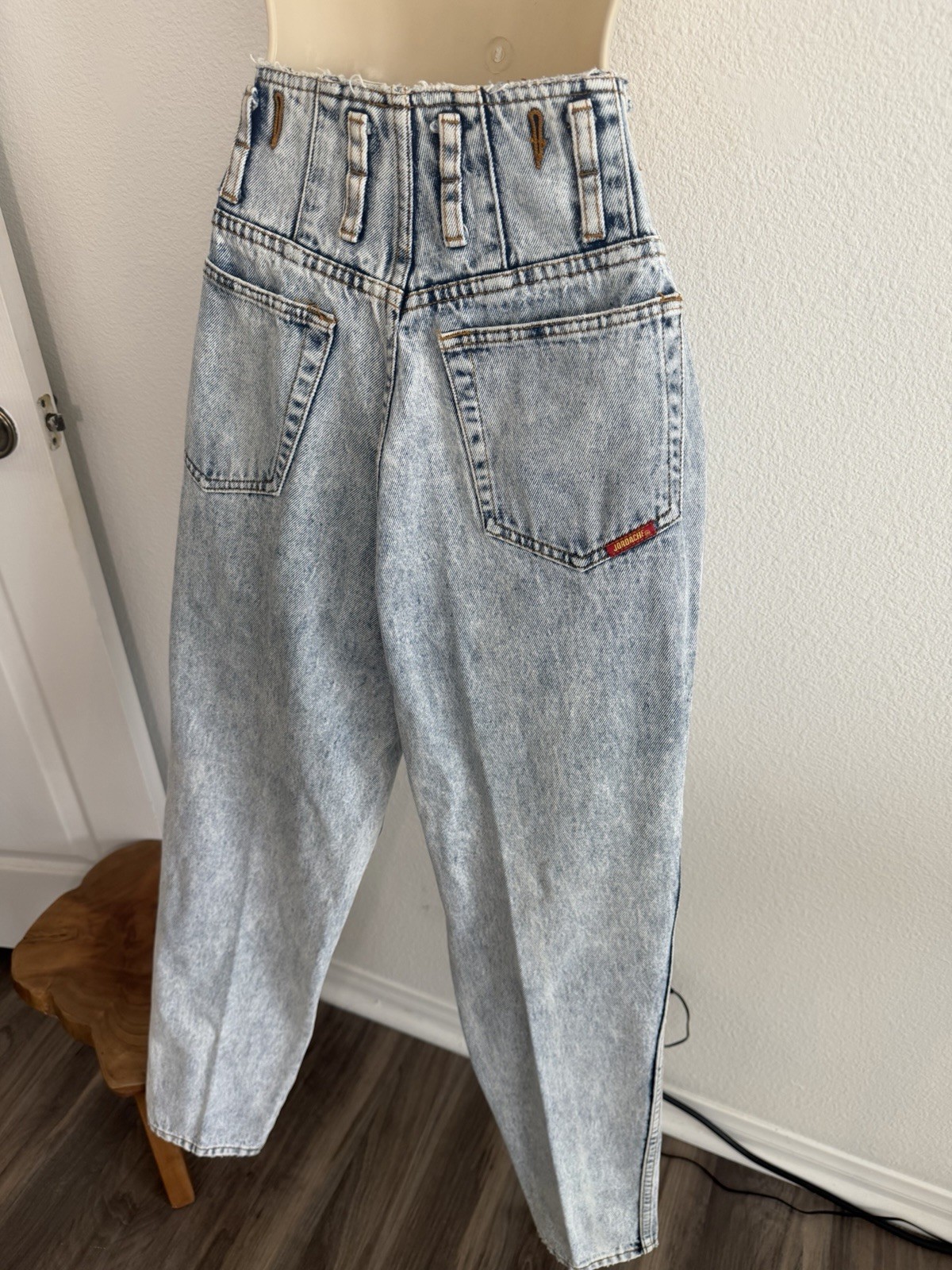 Vintage Jordache Jeans 80s Acid Wash Denim High Rise Tapered Sz 9/10 27″ Waist