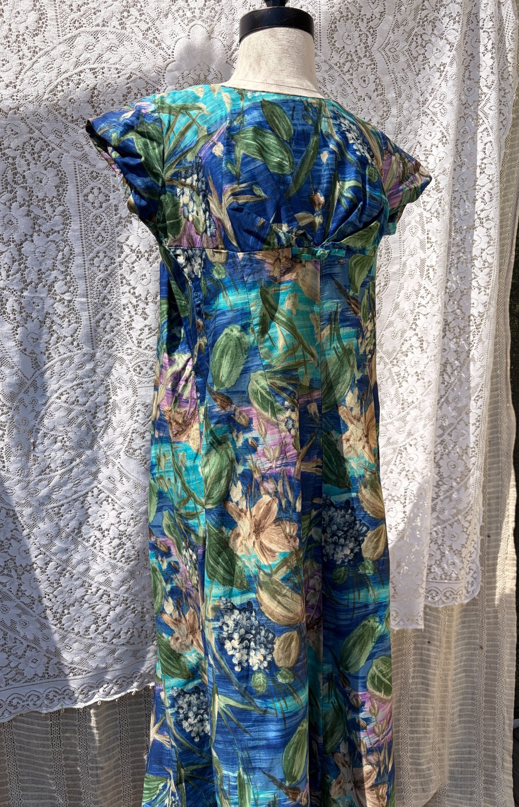 Vintage 1950s Waltah Clarke’s Hawaiian Floral Maxi Dress Blue Purple S M