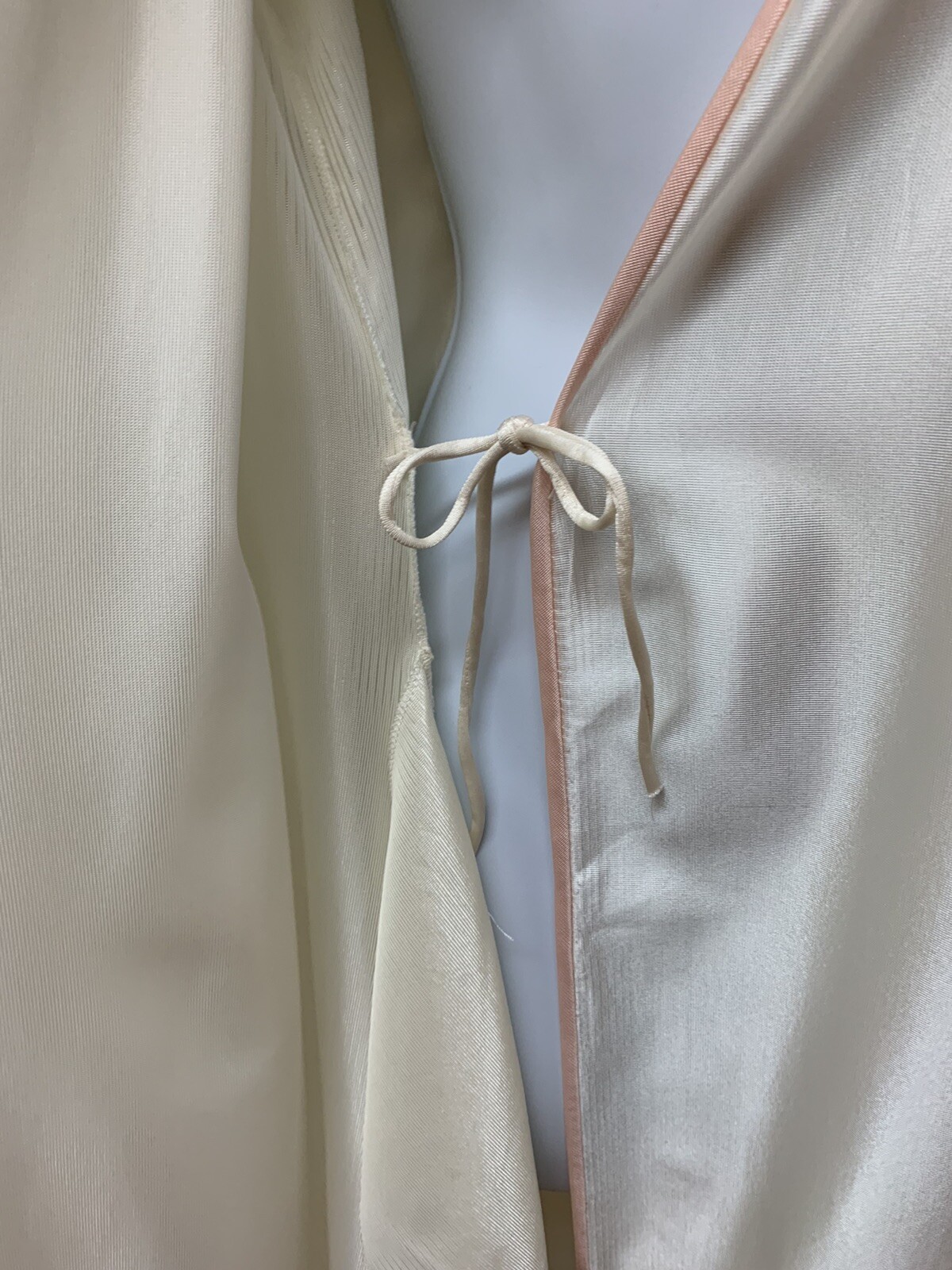 Vintage Retro Art Deco Puff Sleeve Size S Silky Satin Arnel Nylon Robe Made USA