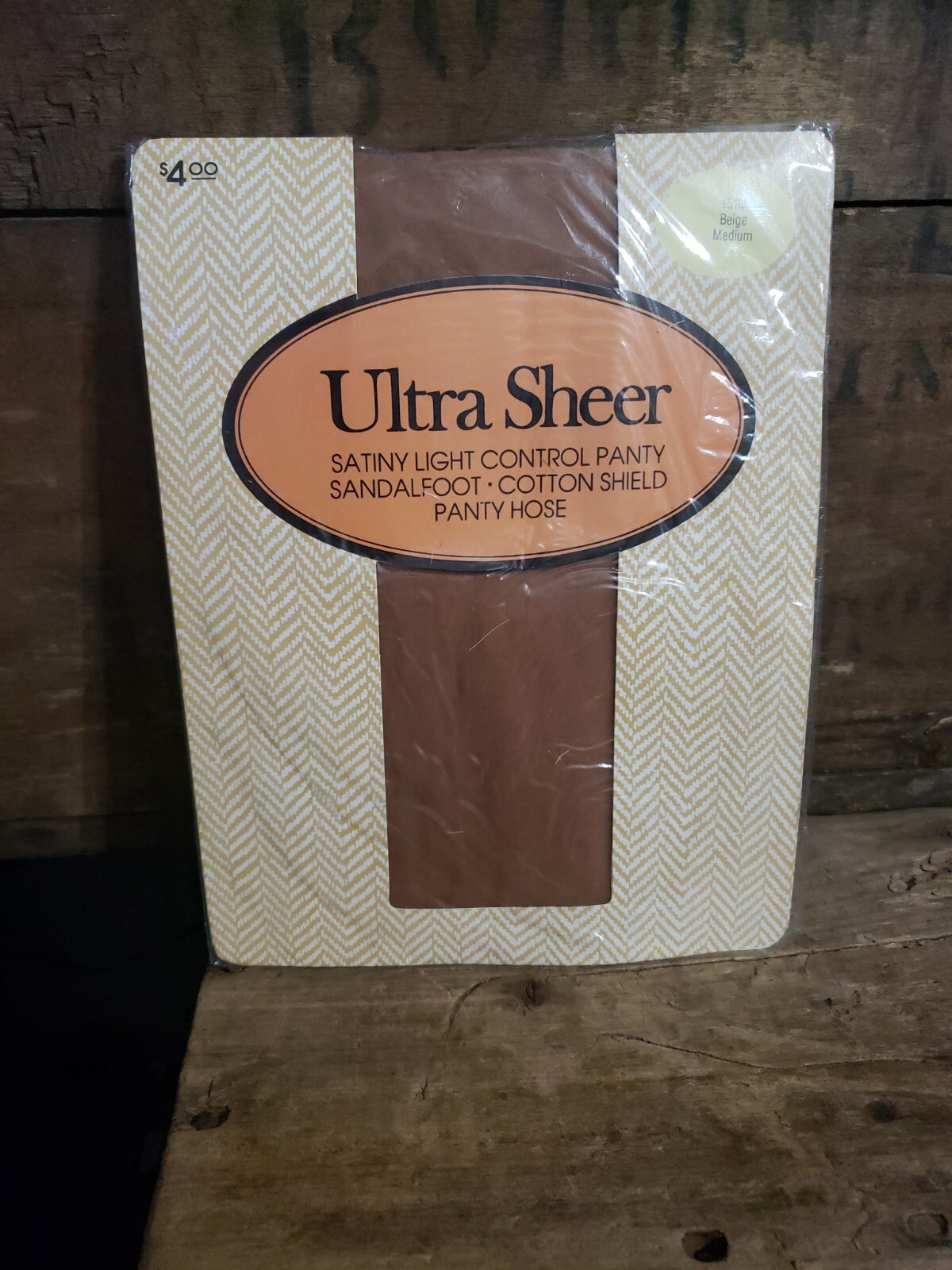 Ultra Sheer Satiny Light Control top Sandalfoot Pantyhose 151M Beige Medium