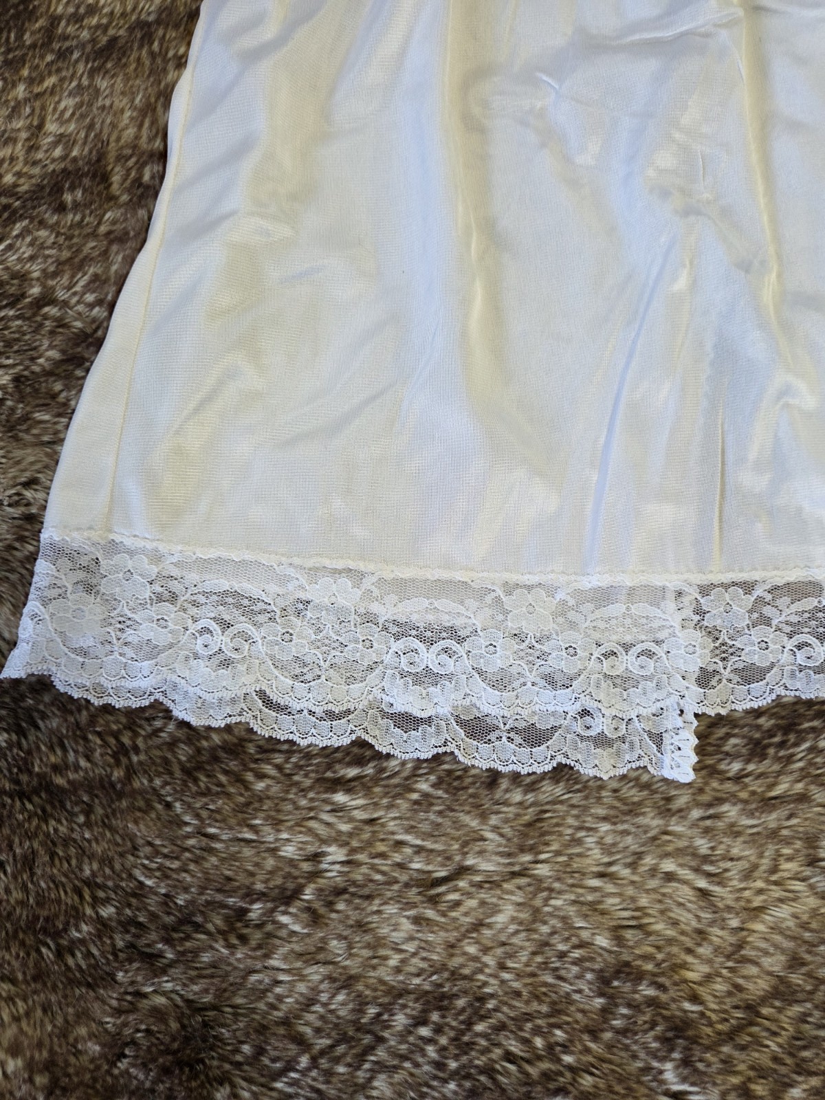 Vintage Cottagecore White Slip Skirt – Soft Girl Coquette Minimalist Midi Slip L