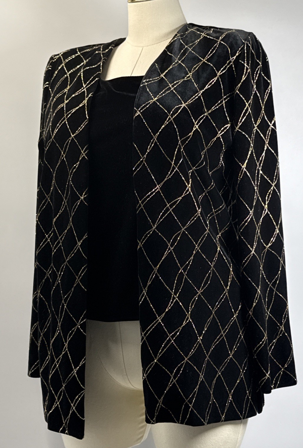 J.B.S. LTD. Size 12 Vintage Velvet Metallic Grid Open Front Jacket Black/Gold