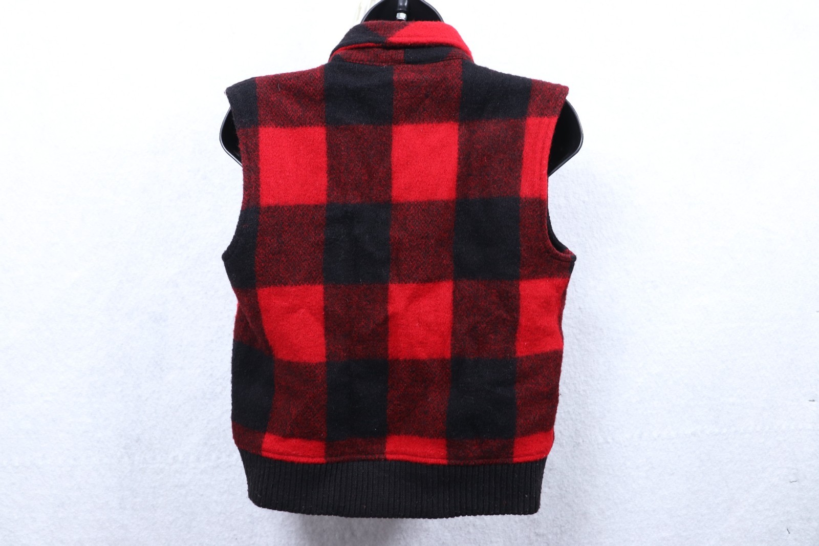 VTG 80s Woolrich Women’s Check Plaid Vest Size Small Wool Nylon Blend USA Made