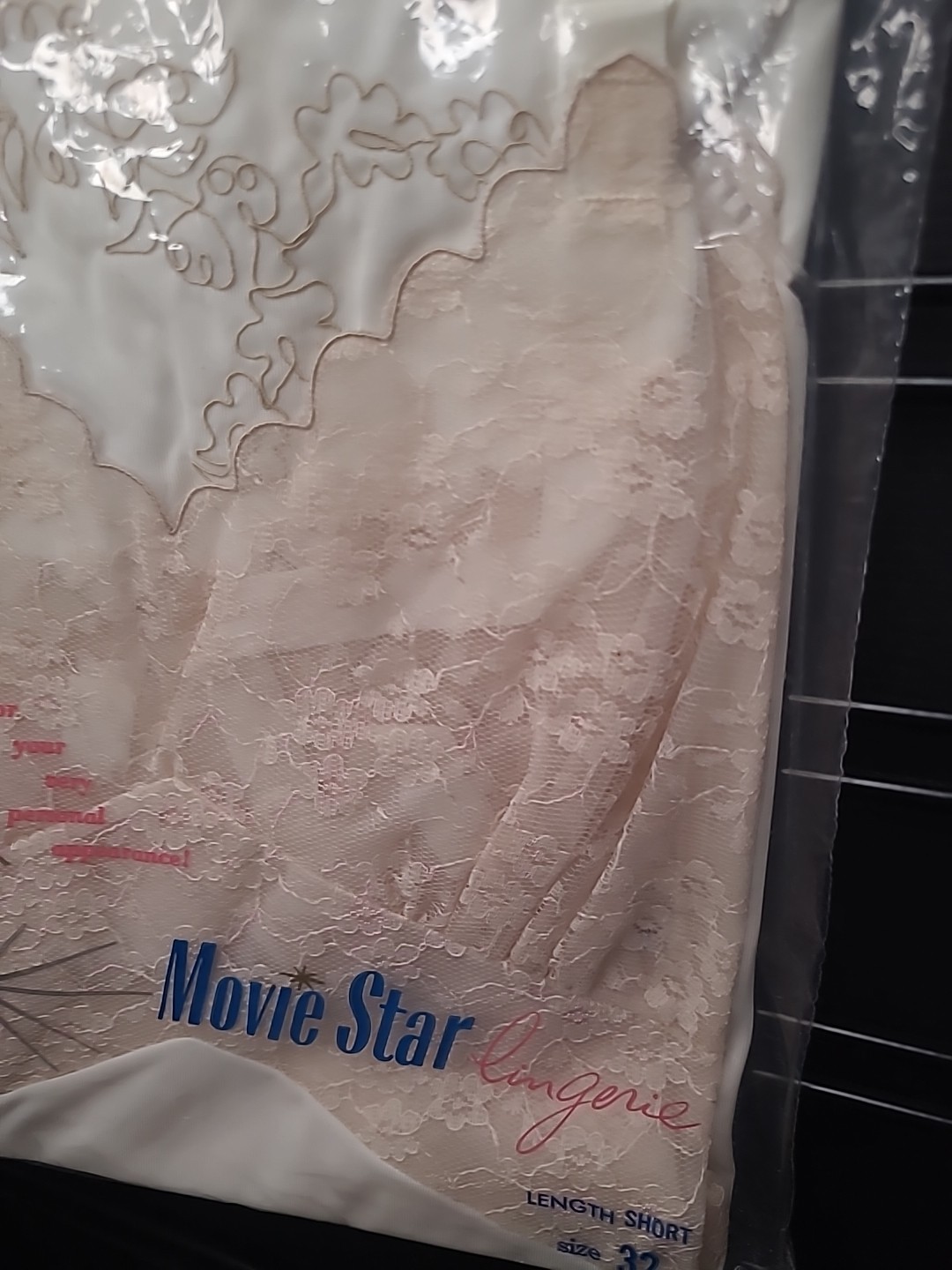 Vintage Movie Star Lingerie Full Slip 32 Short Ivory Nylon Blush Pink Lace NOS