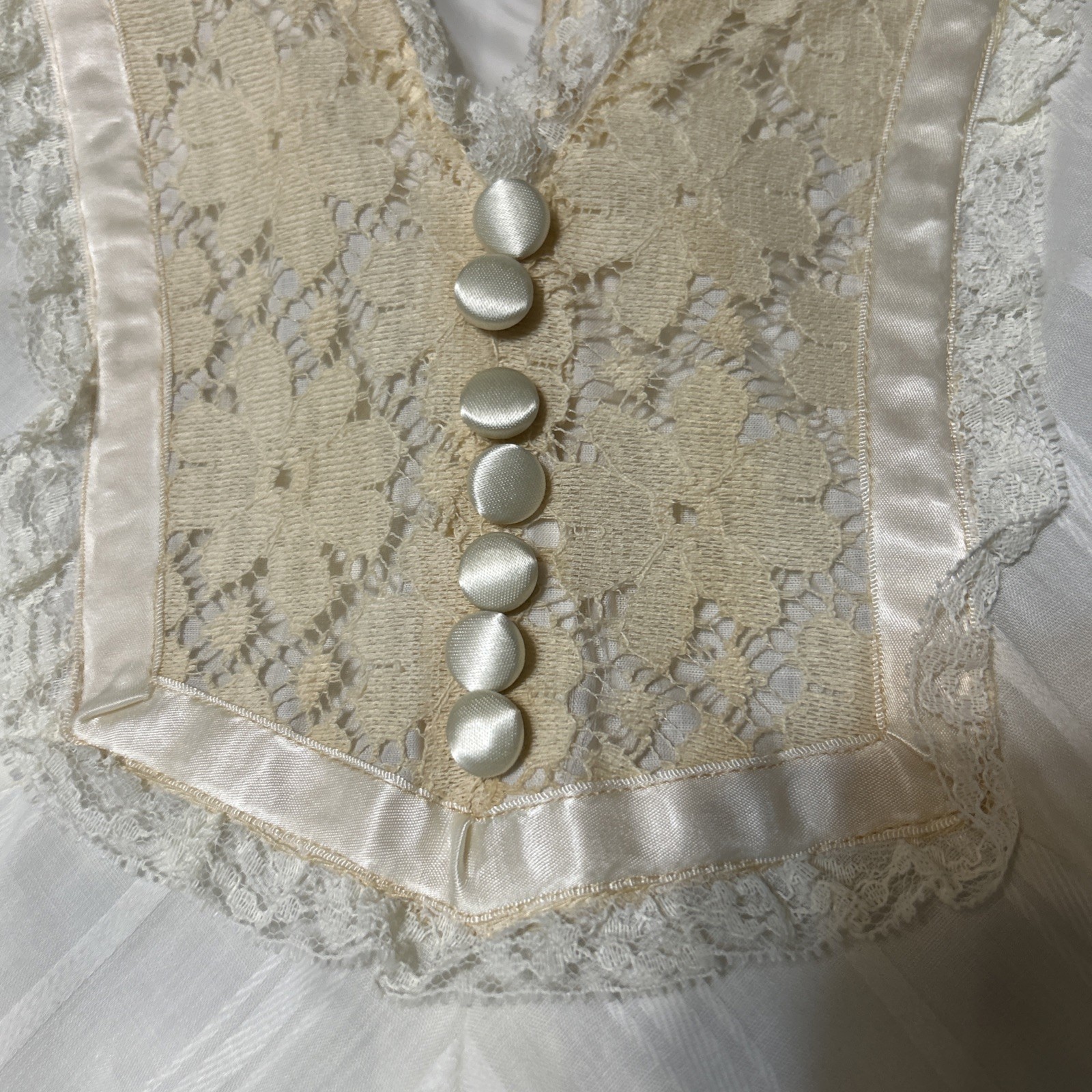 Vintage 1960’s /70’s Joseph Magnin Boho Hippie Prairie Dress Lace Trim Ivory