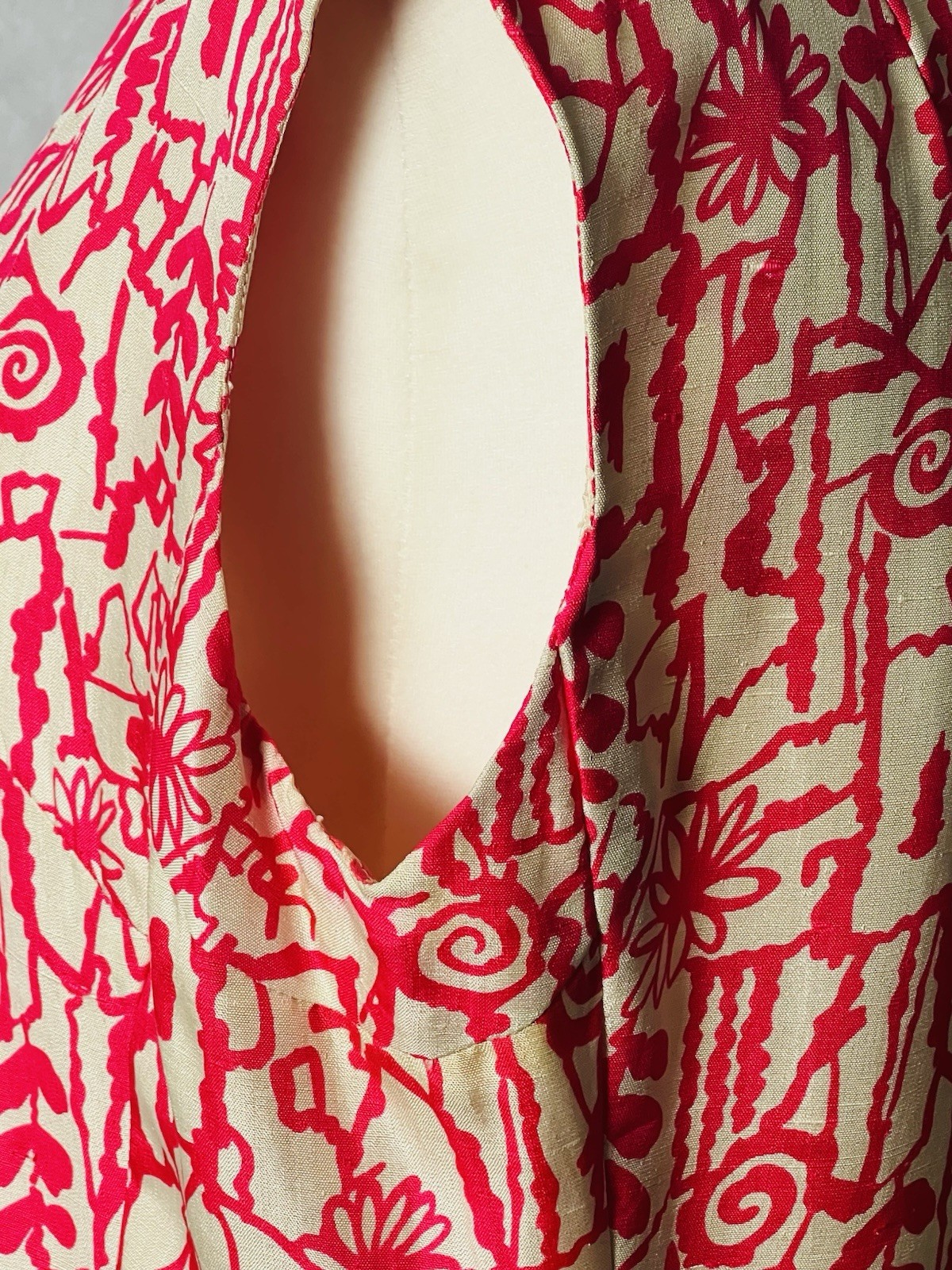 Vintage 1960’s Doncaster Pink & White Silk Shift Dress w/ Cashmere Cardigan Sz M