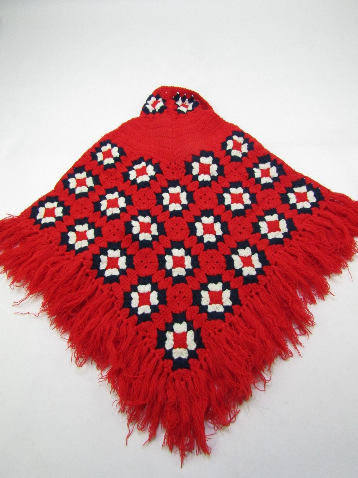 VTG Crochet Afghan Poncho Womens Small Red Fringe Fashions South Korea Grandma