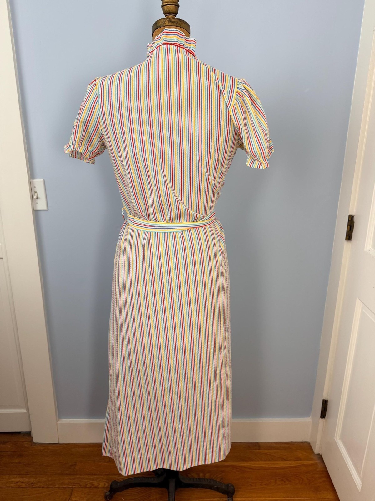 Vintage 1970s Sears Jr Bazaar Rainbow Striped Seersucker Robe Size Small