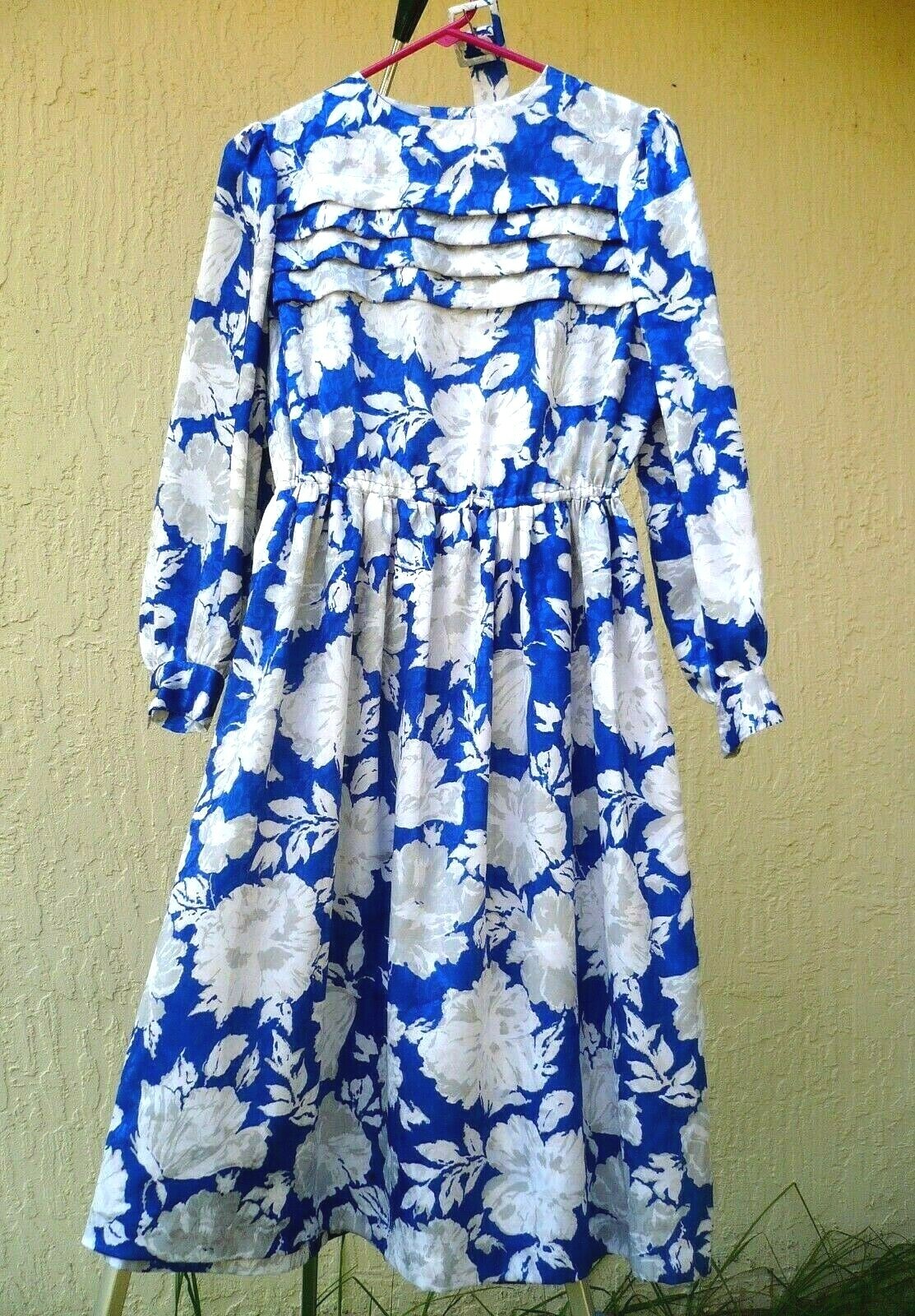 VTG 80S SECRETARY SATIN S M BELTED ROYAL BLUE WHITE FLORAL PLEAT TOP DRESS WOMEN