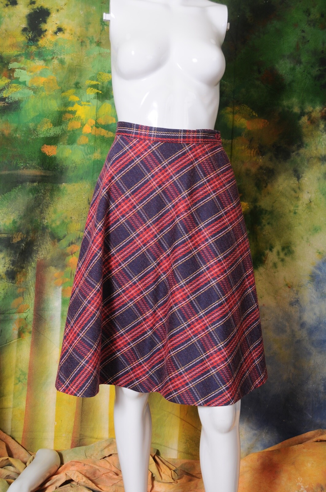 Vintage 1970s Sunny South polyester pink plaid button side skirt 27×24.5