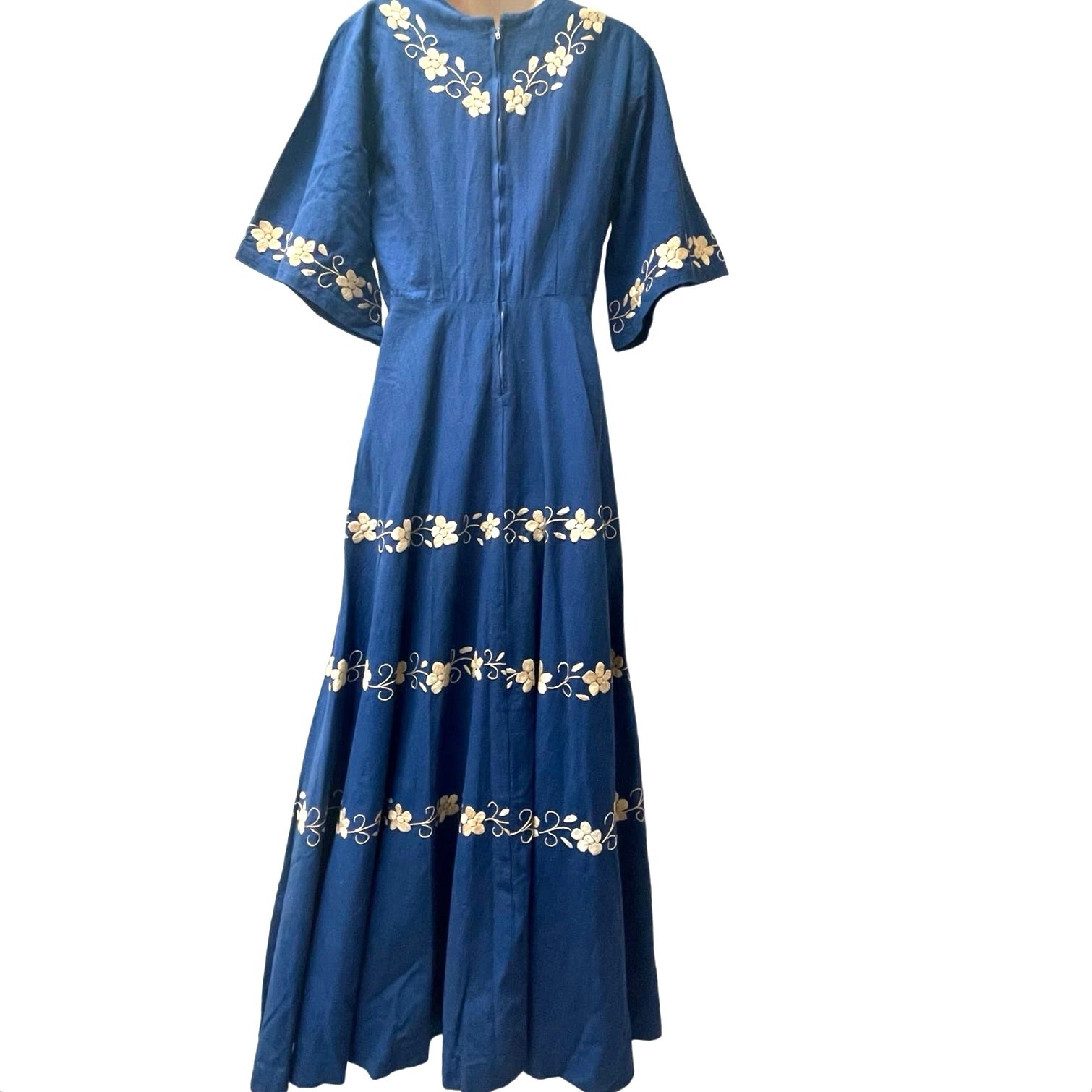 Blue Linen Embroidered Peasant Maxi Dress Sweeping Skirt Small Vintage 1960’s
