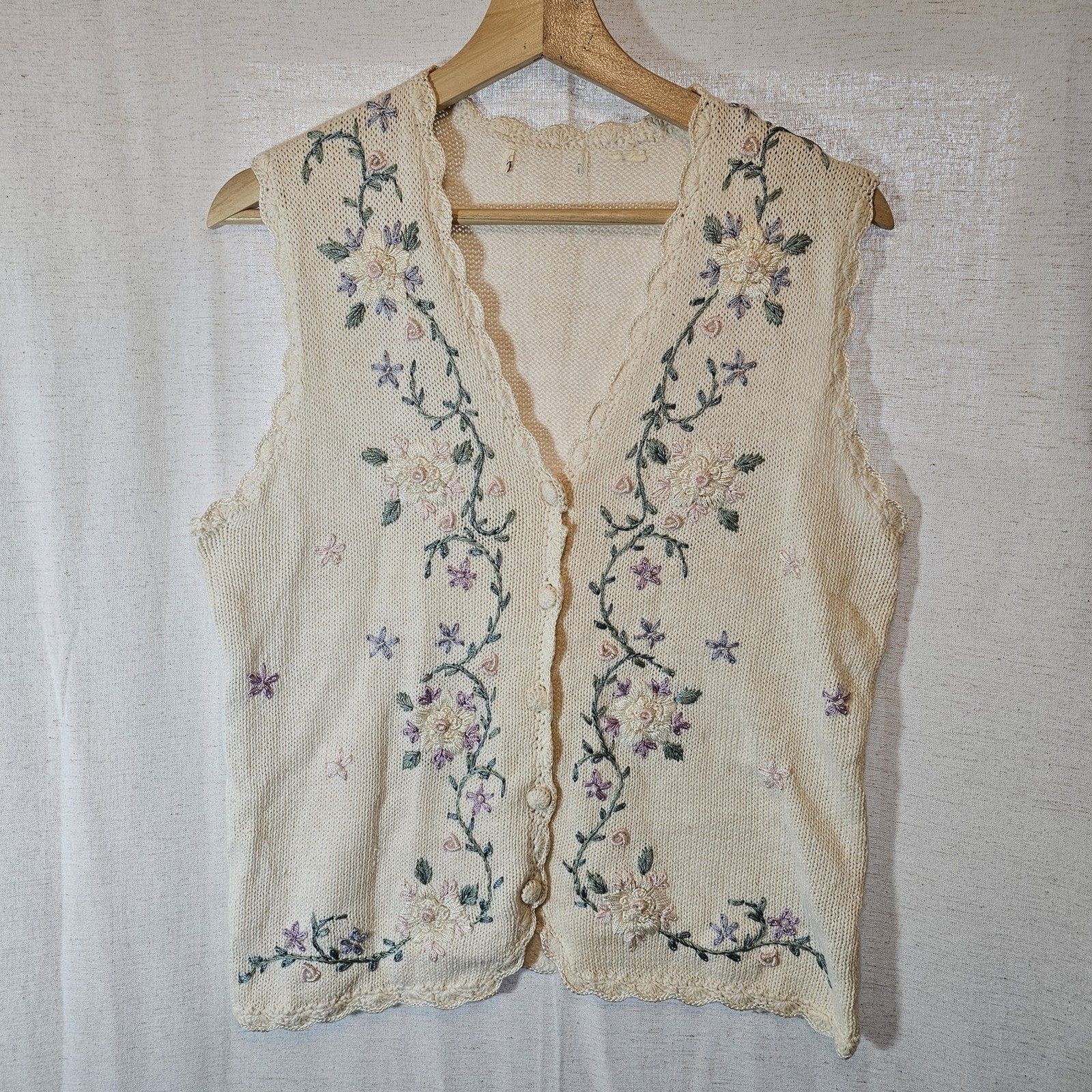Vintage No Tags Crochet Sweater Vest Pink Floral Embroidery Beaded Grannycore