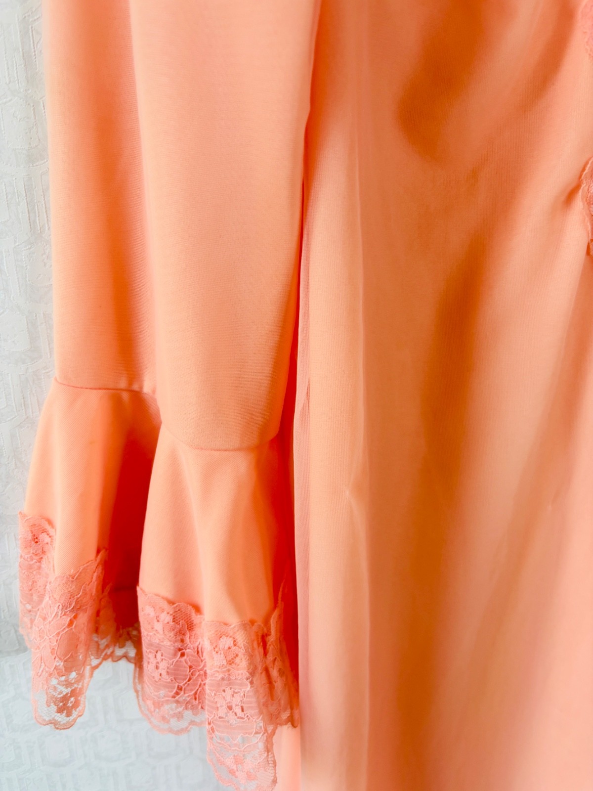 PRETTY!! VTG 60’S PEACH CHIFFON NYLON&LACE NIGHTGOWN JULIETTE TRUMPET SLEEVES*M