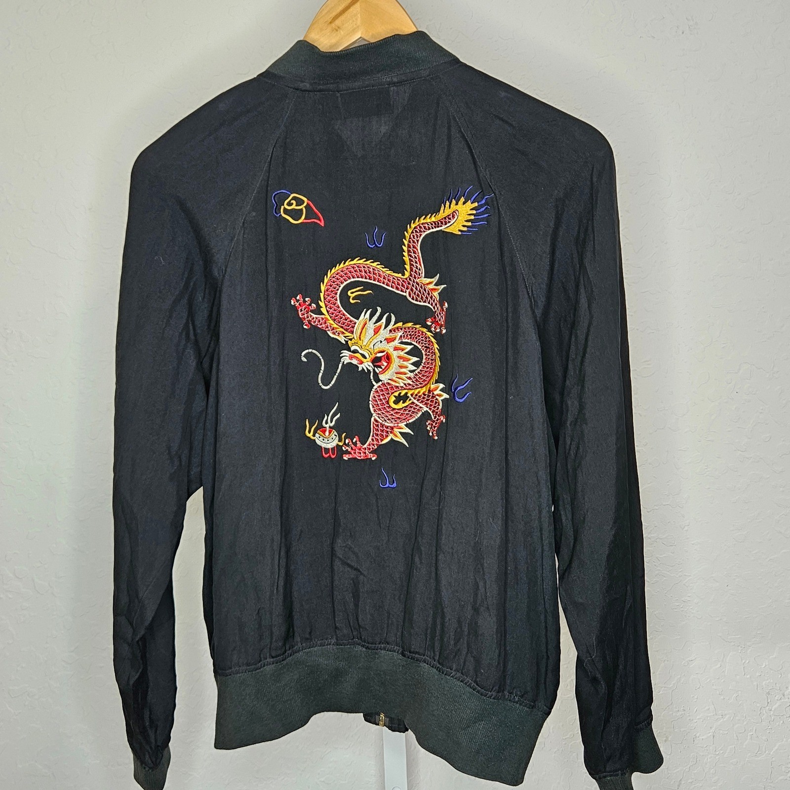 Chicos Design Vintage 100% Silk Dragon Embroidered Bomber Jacket Black Size 1