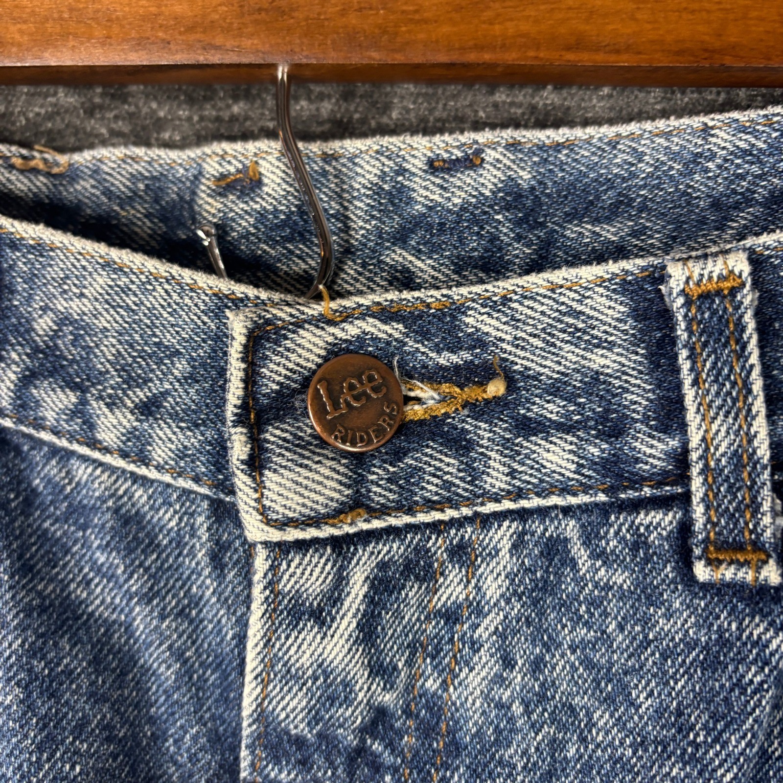 Vintage Lee Riders Acid Wash High Rise Mom Jeans Blue Denim Made in USA 12 MED