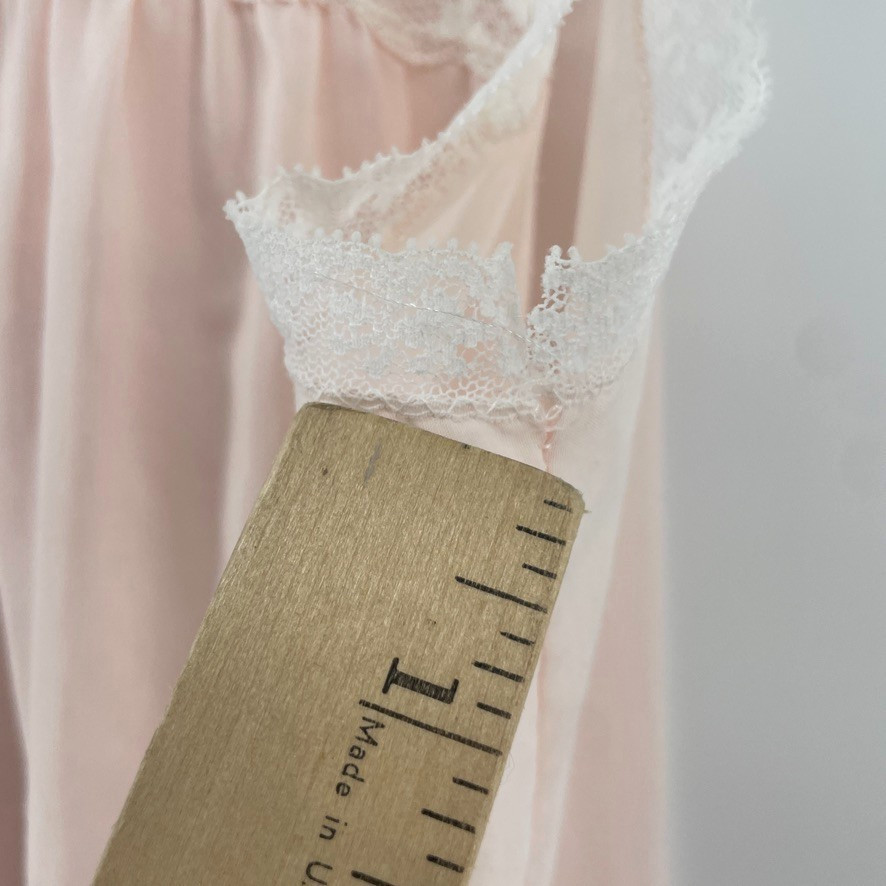 Vintage BARBIZON Nightgown L Pink Babydoll Sleeveless Lace Trim Pintucks Cottage
