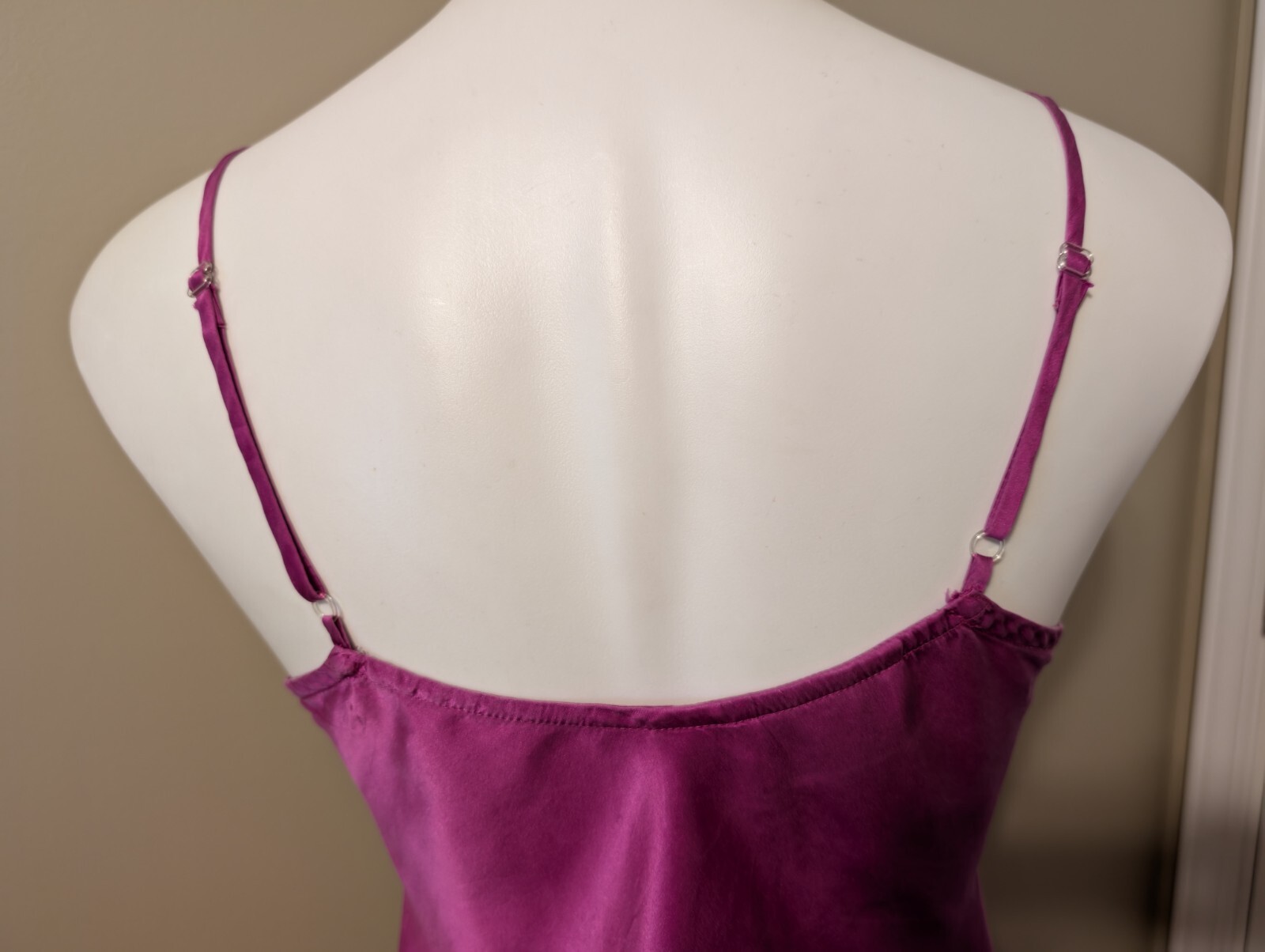 Vtg VICTORIA’S SECRET 100% Silk Fuchsia Pink Cami & Tap Panties Gold Label Sz S
