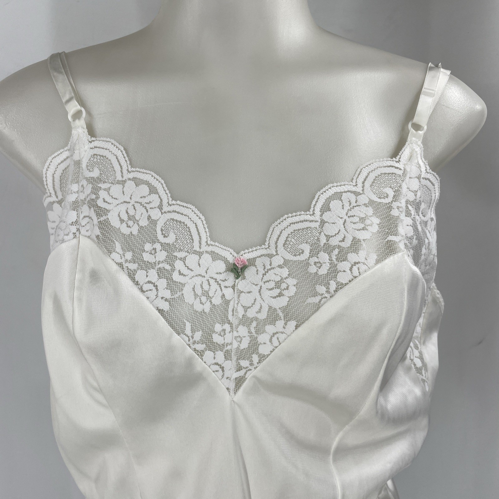 VTG JCPenney Fantasia White satin lace teddy bodysuit Pin Up Burlesque Size 36