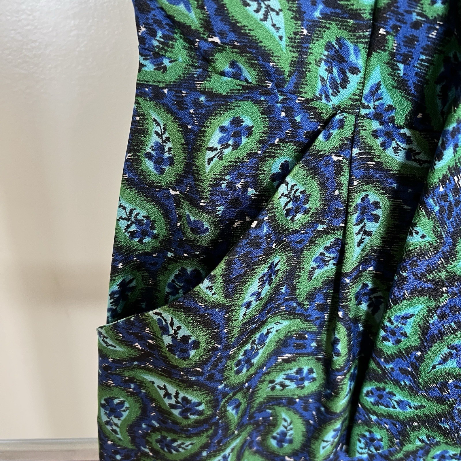 Vintage Deadstock 1960’S Green Print Dress Pockets