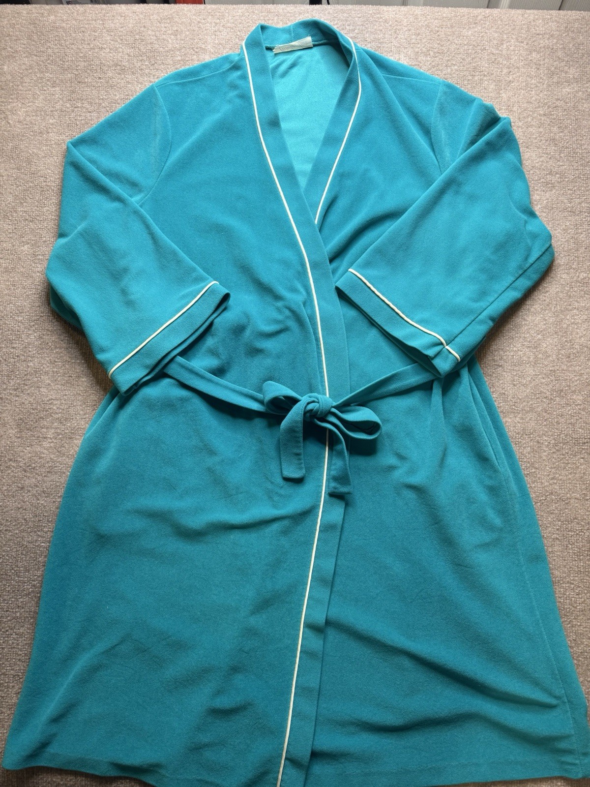Vanity Fair Green Vintage Women’s Robe with White Trim 805