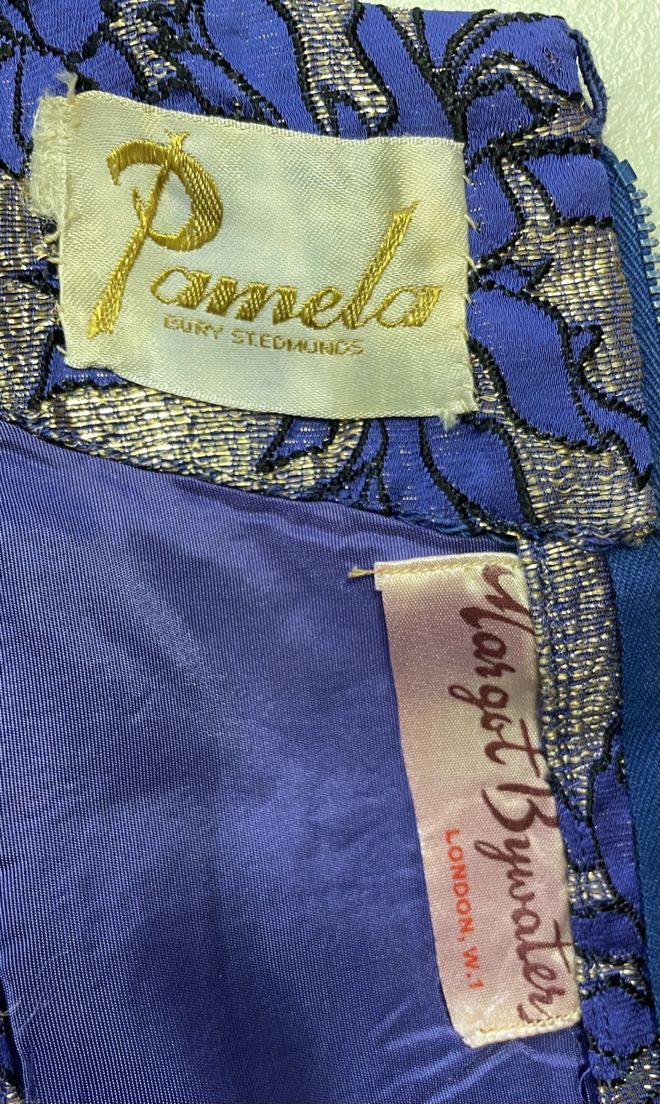 Vintage Margot Bywaters London Pamela Gown Purple/Gold