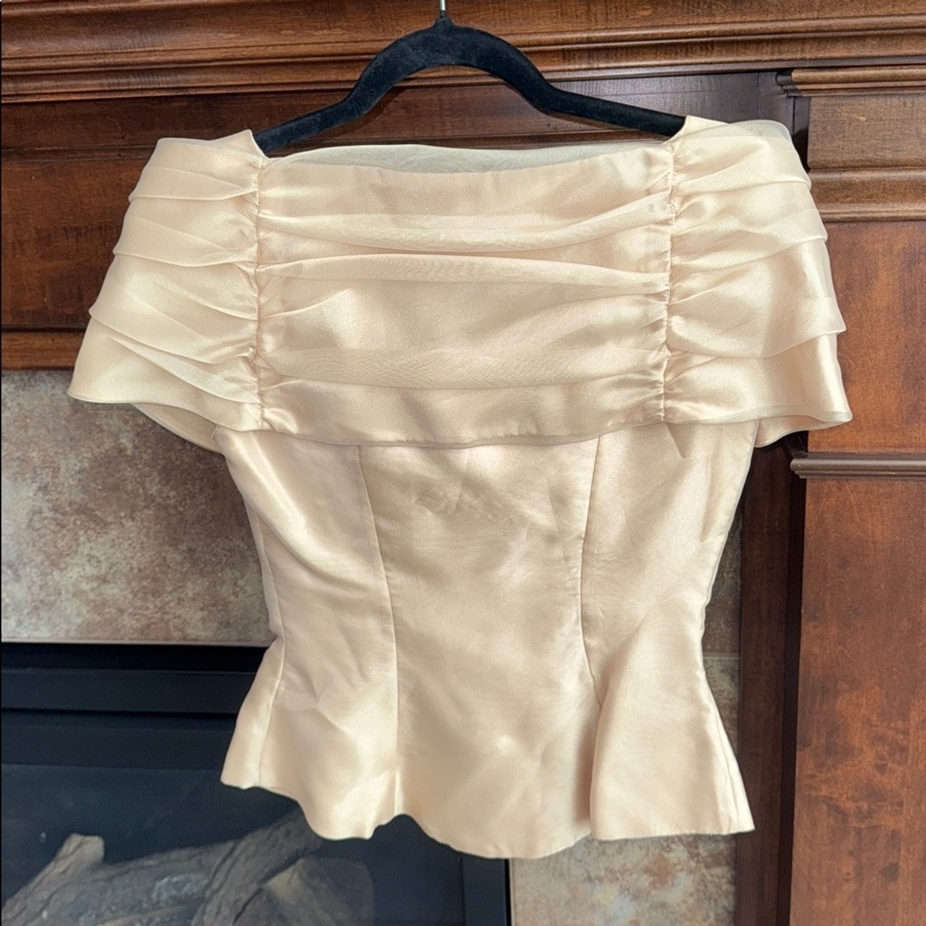Vintage chic gold two piece Watters & Watters formal peplum top skirt set XS