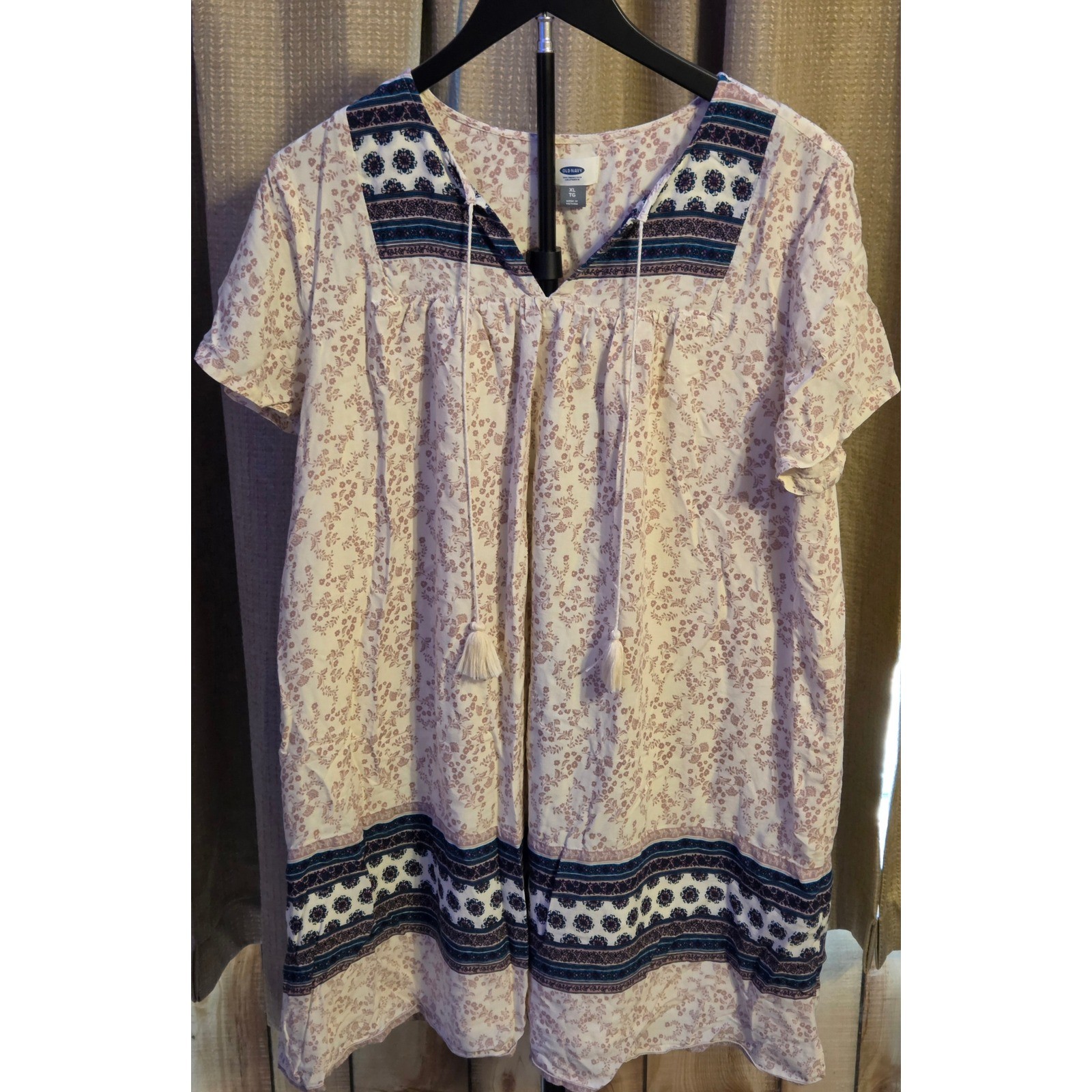 Old Navy Floral Boho Flowy Dress Women’s Size XL Multicolor Tassel Strings
