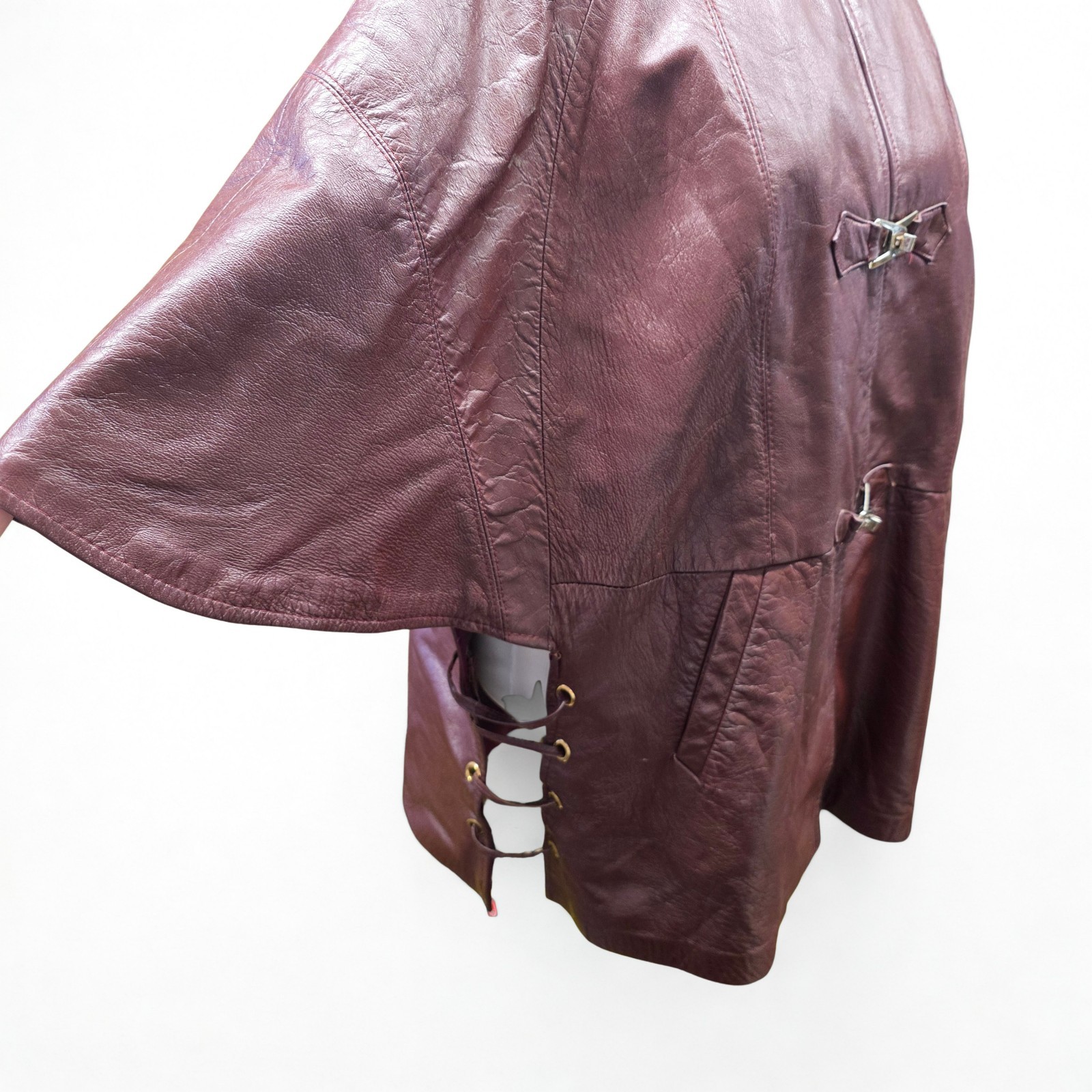 VTG 70s Dan di Modes 24K Leather Cape Coat Burgundy Jacket