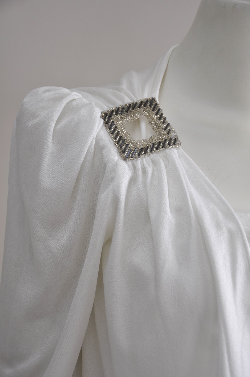 Vintage 1970s White Jersey Knit Open Back Cowl Neck Disco Dress Jacket XS-M