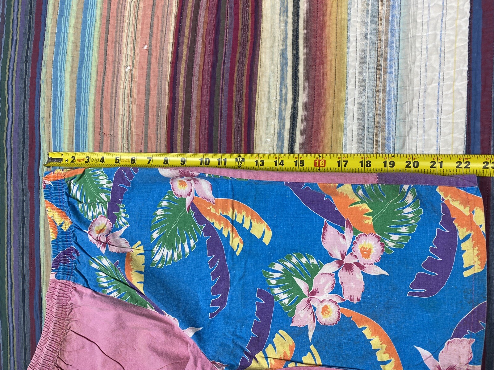Vintage 80s DOVE Pink Beach Shorts Gym Swim Drawstring Palm Tree ColorBlock Sz M
