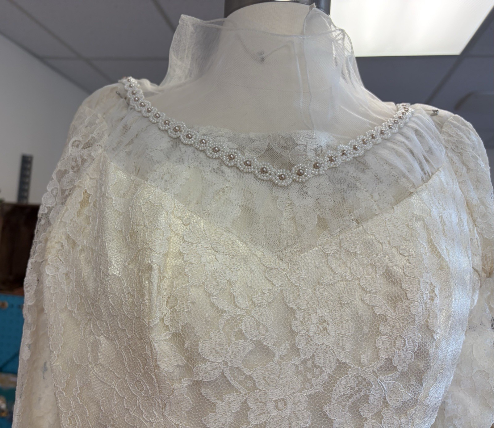 Lace Wedding Dress With Head Cap Train VTG 1951