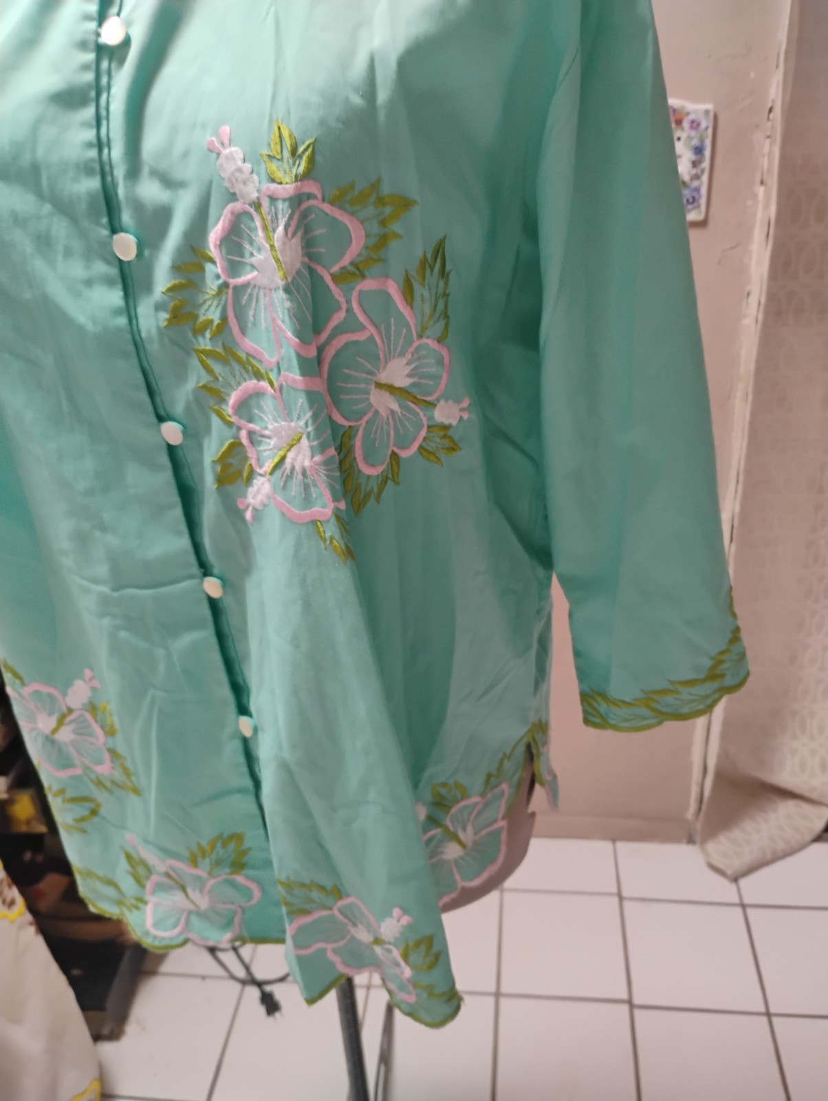 Vintage Caro of Honolulu Womens Embroidered Floral Jacket Aqua Top Size 20