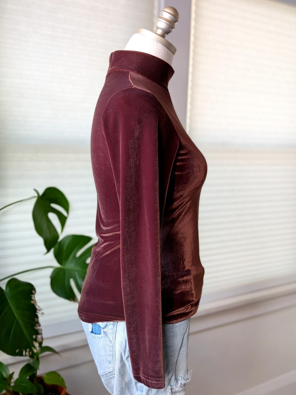 Donna Karan Intimates Women’s Brown Velour Rayon Turtleneck Top S/M