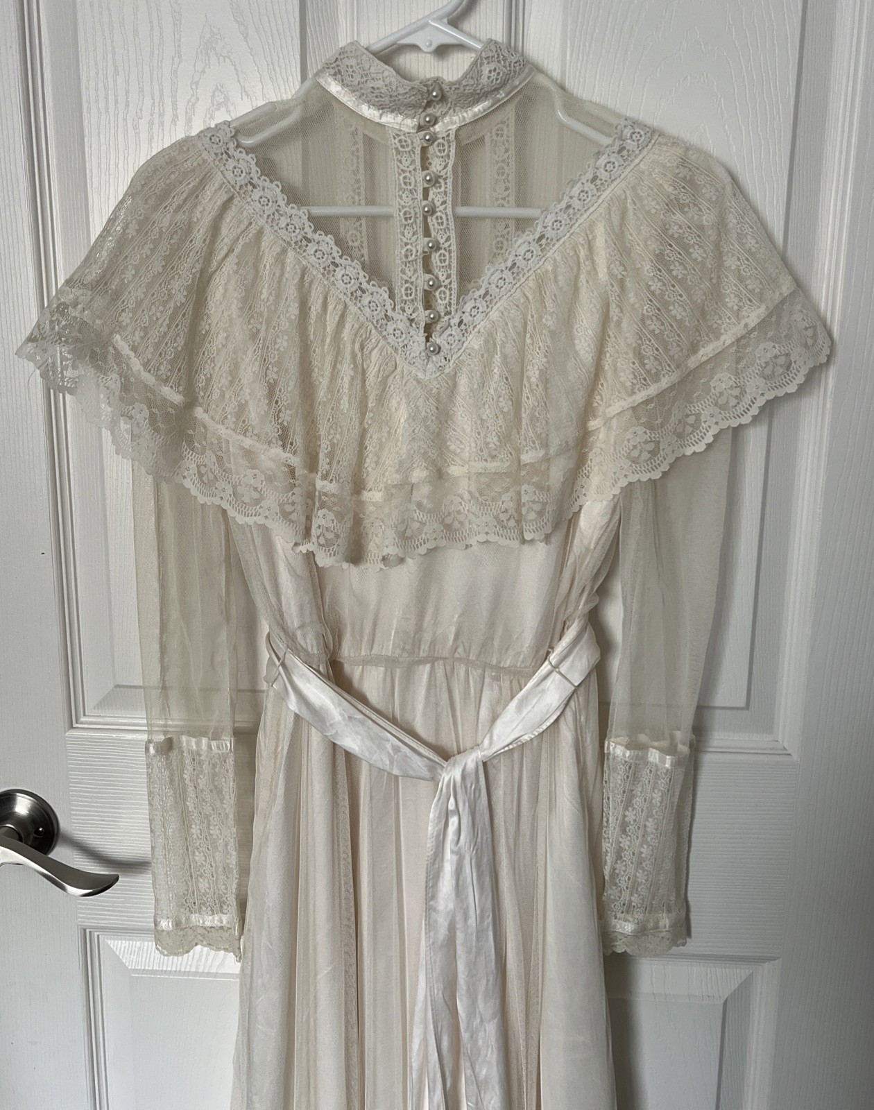 Gunne Sax 70’s Victorian Prairie Bridal Dress Crème Lace Romance Lined Rare Find