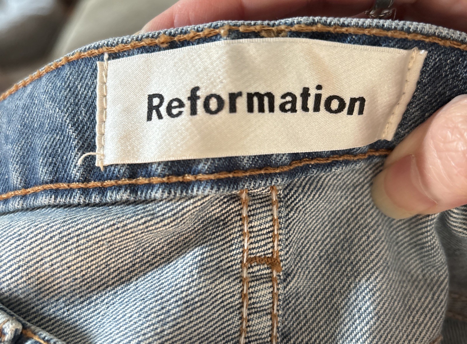 Reformation High Rise Jordi Kick Flare Jeans – Size 31 / Wash = Arches
