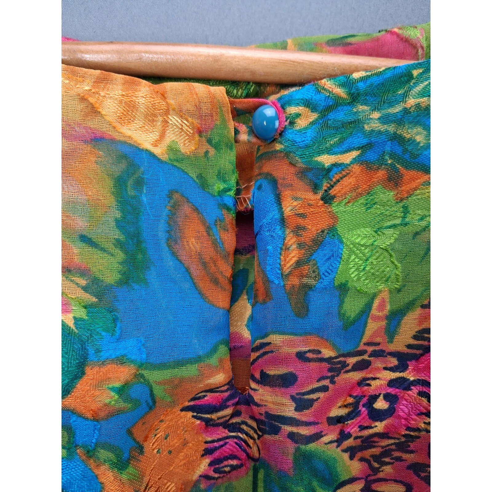 Gump’s Vintage Blouse Abstract Floral Animal Print Smocked Waist XL Multi-Color