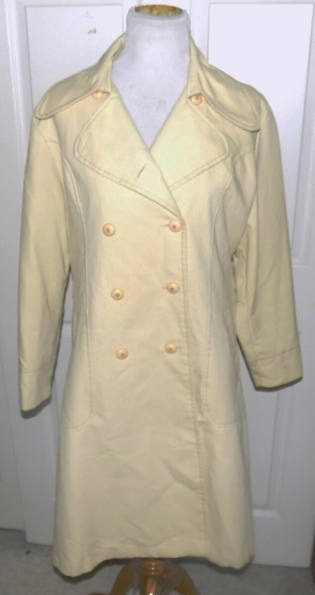 Vintage 70s Pale Yellow Double Breasted All Weather Coat B42 ***