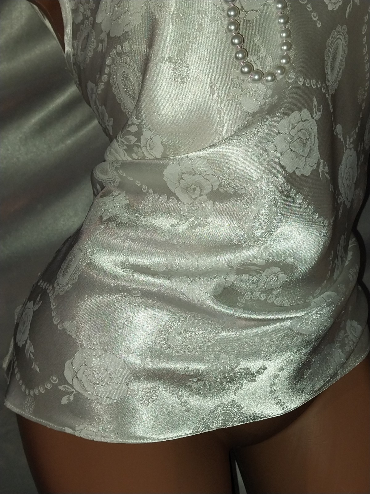 VTG SATIN SHINY COQUETTE VICTORIAN LACY V BOW CAMI BLOUSE TOP 80S L/46″