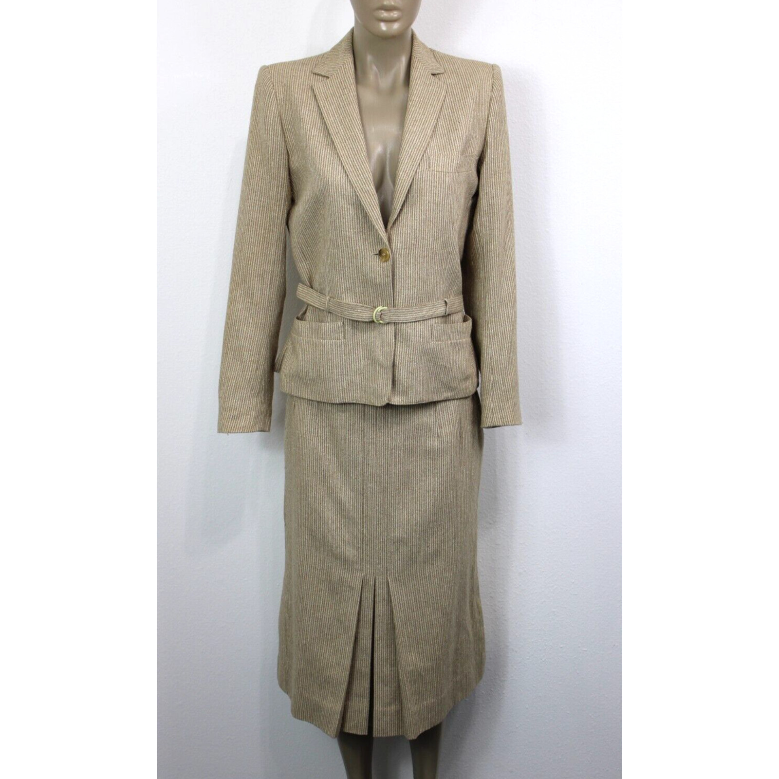 GUY LAROCHE Size 38 DIFFUSION Vintage Women’s Suit Jacket & Skirt Fitted France