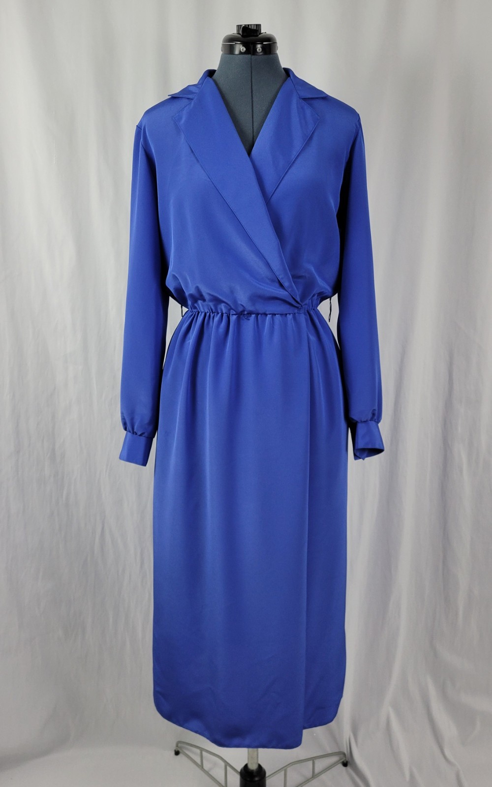 Vintage Caron Blue Wrap Bodice Collared Dress Size Small?