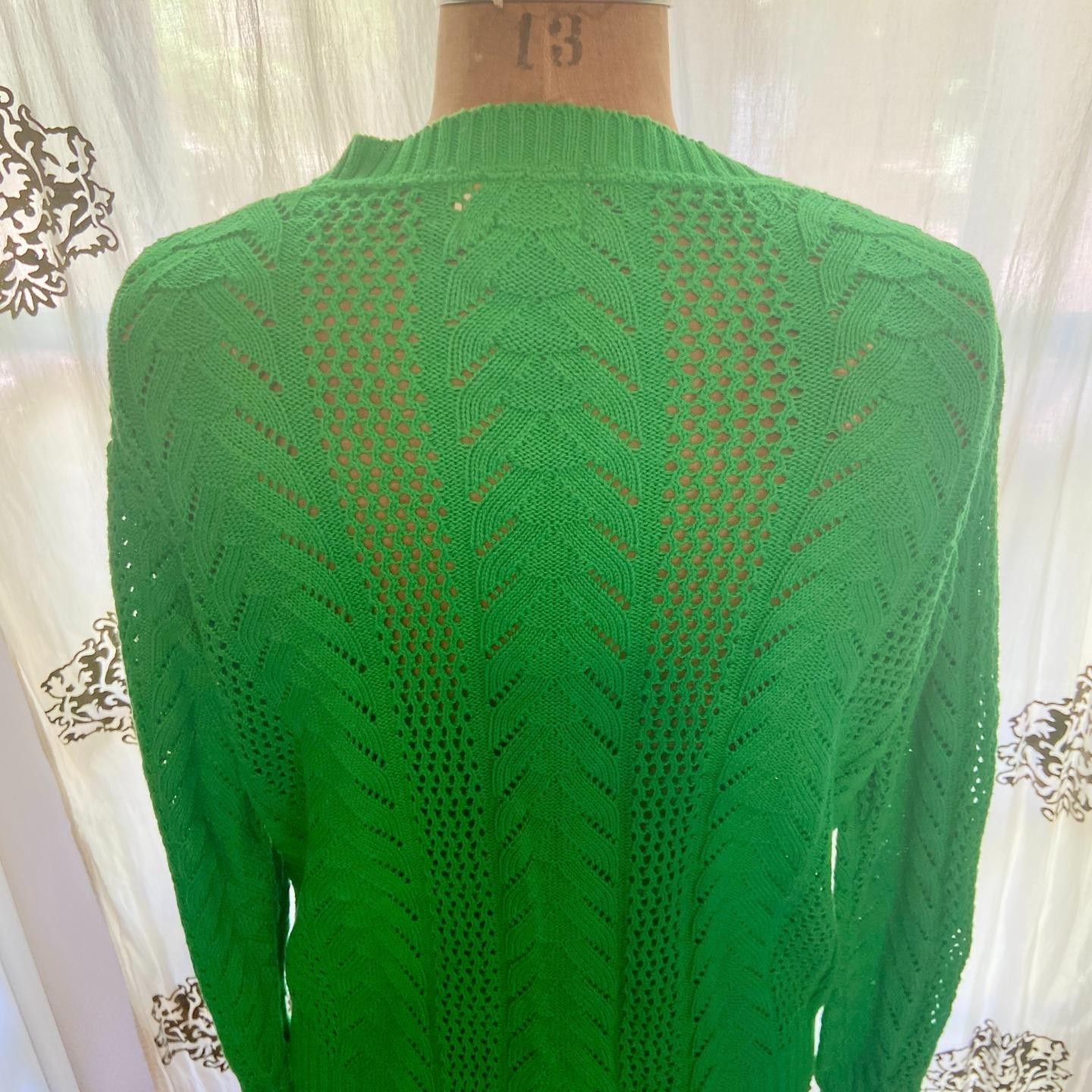 Vintage 60s BRITISH VOGUE Mod Green Openwork Cable Crochet Sweater Cottagecore M