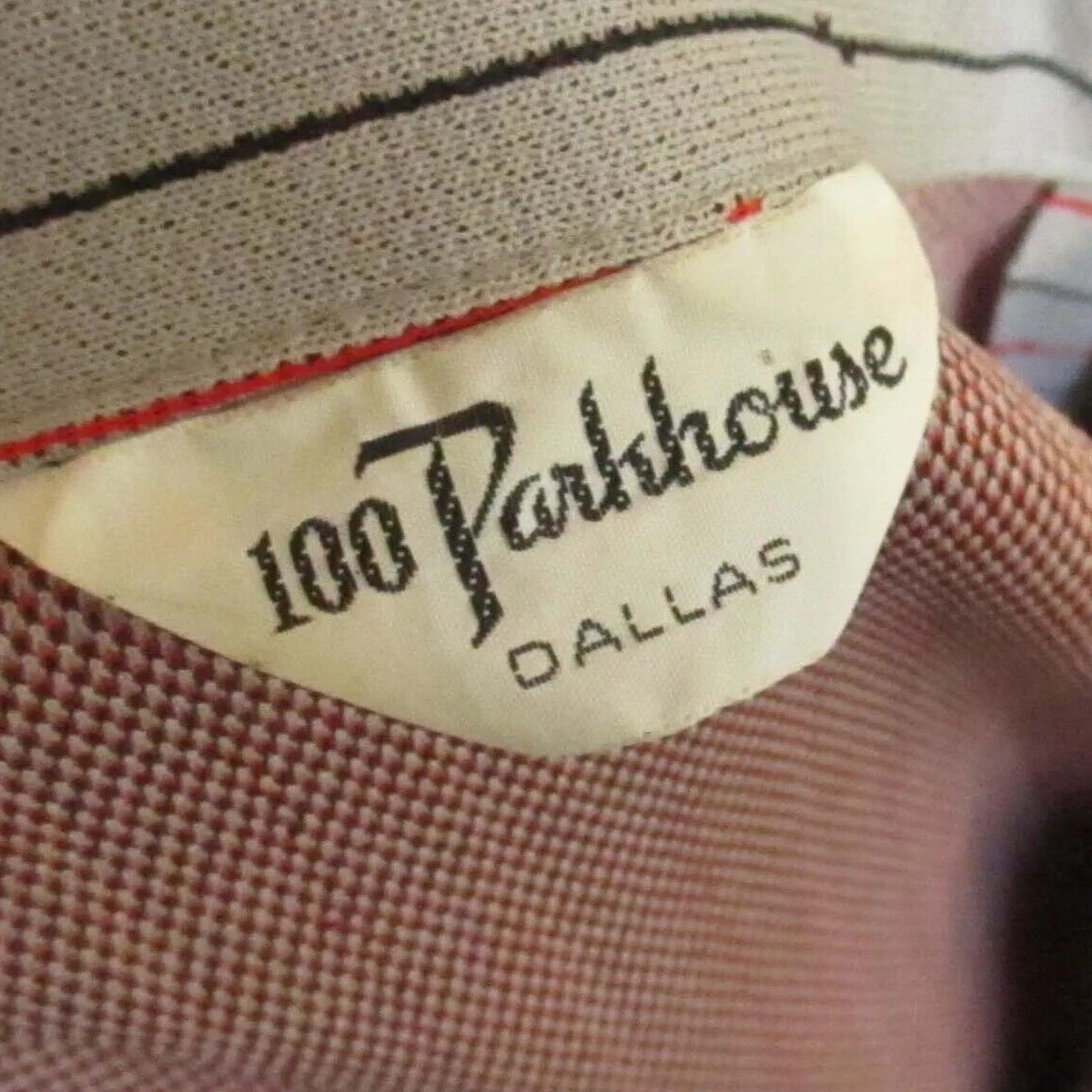 True Vintage 1970s Blouse Top Large Polyester Button Down Collar Texas Dallas