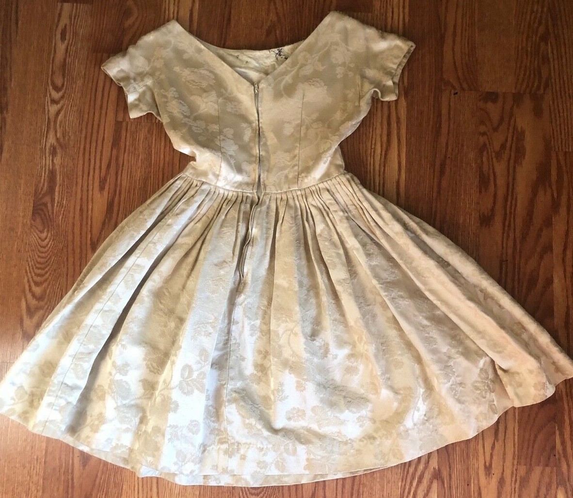 Dress XS Vtg 50s EMBOSSED LEAF BEADED SEQUIN FLORAL Applique PINUP COCKTAIL Gold