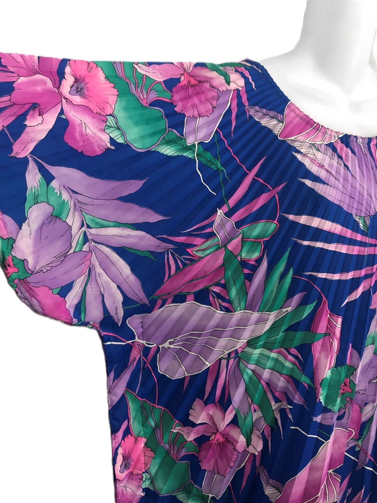 Vintage 70s Hawaiian Floral Caftan MuuMuu Maxi Dress OS