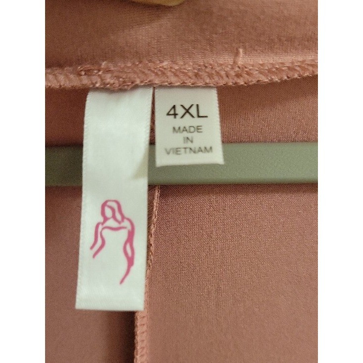 Curvie Luvie Relaxed V-Neck 3/4 Sleeve Dress in Dusty Rose Size 4x