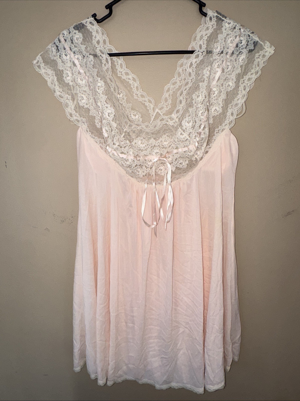Vintage Olga Style 9459 Baby Pink Nylon Lace Babydoll Nightgown Size M USA Made
